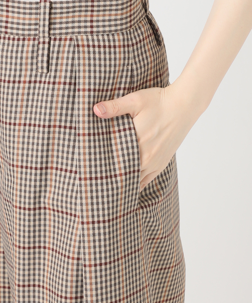Spick & Span(スピックアンドスパン)の「《追加 / 一部店舗+WEB限定》Checked Barrel-leg Trousers(スラックス・レディース・ベージュ・38/36)」の9枚目の写真