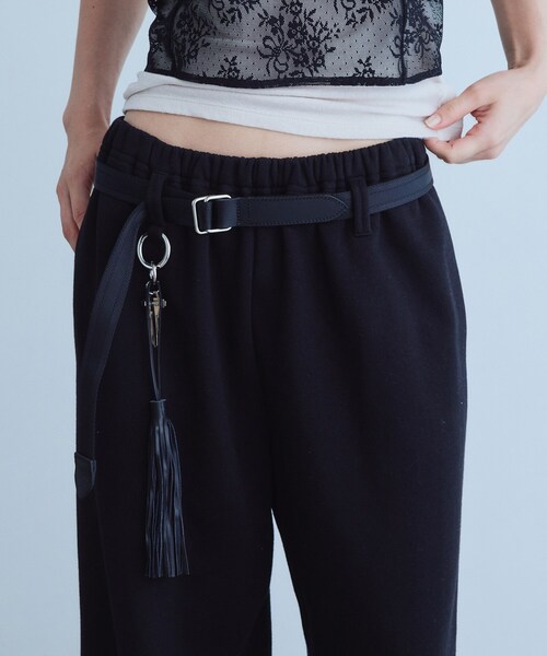 CODE A(コードエー)の「UKI UKI*CODE A|volume sweat pants(その他パンツ・レディース・グレー/ブラック・38/36)」の10枚目の写真
