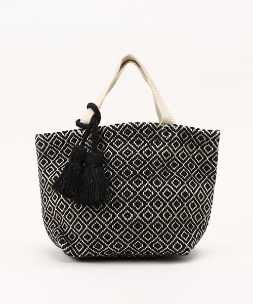 Lilas Campbell（リラキャンベル）の「＿Lilas Campbell　toto bag diamond（ハンドバッグ・レディース・アイボリー/ブラック/グリーン・FREE）」の3枚目の写真