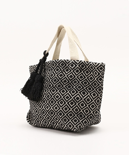 Lilas Campbell（リラキャンベル）の「＿Lilas Campbell　toto bag diamond（ハンドバッグ・レディース・アイボリー/ブラック/グリーン・FREE）」の10枚目の写真