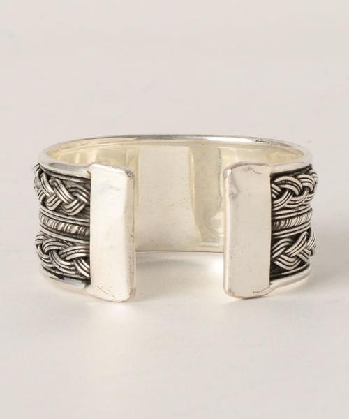 Another Edition(アナザーエディション)の「ロープモチーフバングル/AEBC Rope MT BG(バングル/リストバンド・レディース・シルバー・FREE)」の2枚目の写真