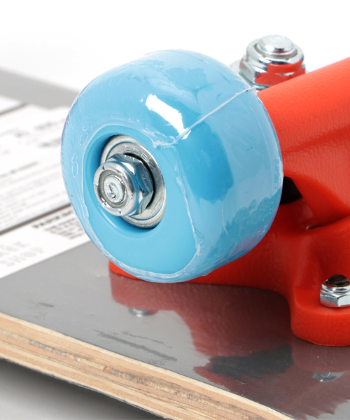 THE PARK SHOP（ザパークショップ）の「THE PARK SHOP パークボーイ スケートボード（スポーツグッズ・キッズ・ブルー/レッド/イエロー/ホワイト・FREE）」の11枚目の写真