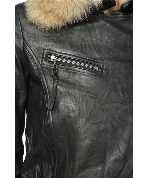 KariAng(カリアング)の「ファー衿リブライダース(ライダースジャケット・レディース・ブラック/ブラウン・SMALL/MEDIUM)」の6枚目の写真