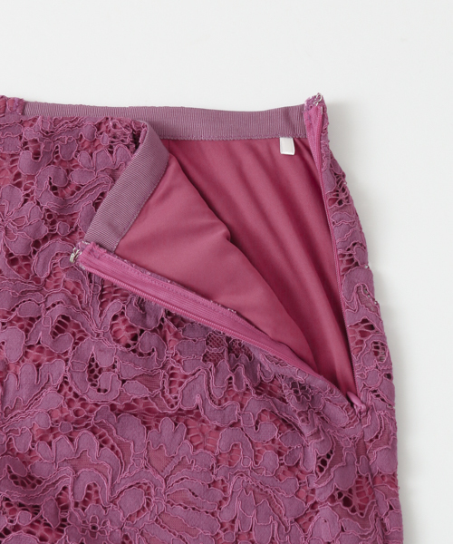 URBAN RESEARCH（アーバンリサーチ）の「カラーレースタイトスカート（スカート・レディース・パープル系その他/グリーン/ベージュ・38/36）」の7枚目の写真