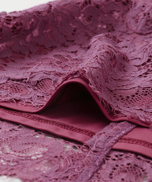 URBAN RESEARCH（アーバンリサーチ）の「カラーレースタイトスカート（スカート・レディース・パープル系その他/グリーン/ベージュ・38/36）」の8枚目の写真