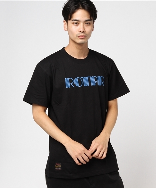 ROTAR（ローター）の「Neon ROTAR Tee / ロゴTシャツ（Tシャツ/カットソー・メンズ・ネイビー/バーガンディー/ホワイト/ブラック・X-LARGE/LARGE/MEDIUM/SMALL）」の13枚目の写真