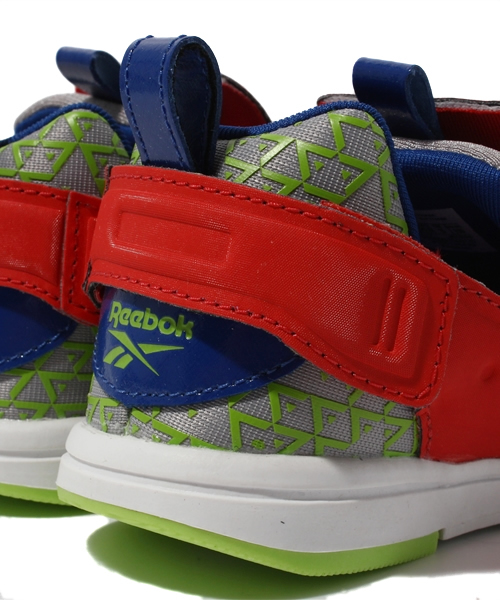 Reebok（リーボック）の「Reebok VERSA PUMP FURY バーサ ポンプ キッズ（スニーカー・キッズ・ブルー/イエロー/レッド・15cm/14cm）」の9枚目の写真