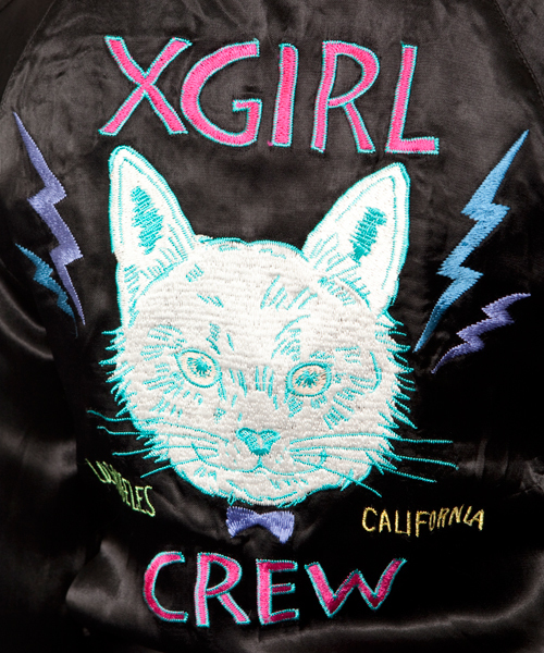 X-girl(エックスガール)の「EMBROIDERY RVS JUMPER(ブルゾン・レディース・ブラック/ブルー・1/2)」の14枚目の写真