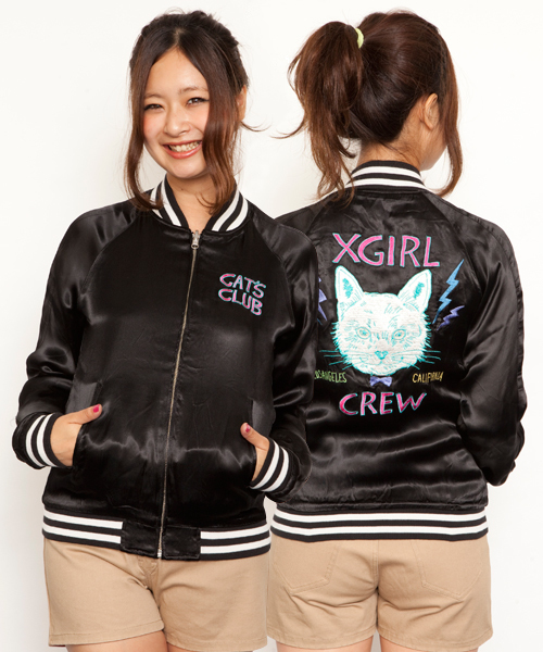 X-girl(エックスガール)の「EMBROIDERY RVS JUMPER(ブルゾン・レディース・ブラック/ブルー・1/2)」の8枚目の写真