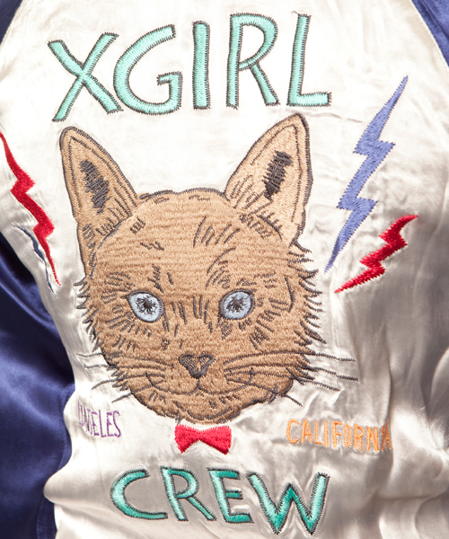 X-girl(エックスガール)の「EMBROIDERY RVS JUMPER(ブルゾン・レディース・ブラック/ブルー・1/2)」の11枚目の写真