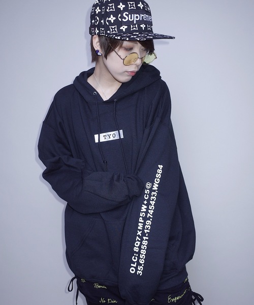 JERZEES（ジャージーズ）の「JERZEES LIMITED PULLOVER HOOD SW F/ ジャージーズリミテッドプルオーバーフードスウェット（パーカー・レディース・ホワイト系その他3/ブラック系その他3/ホワイト系その他/ブラック系その他/ブラック系その他2/ホワイト系その他2・X-LARGE）」の6枚目の写真