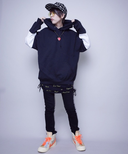 JERZEES（ジャージーズ）の「JERZEES LIMITED PULLOVER HOOD SW F/ ジャージーズリミテッドプルオーバーフードスウェット（パーカー・レディース・ホワイト系その他3/ブラック系その他3/ホワイト系その他/ブラック系その他/ブラック系その他2/ホワイト系その他2・X-LARGE）」の14枚目の写真