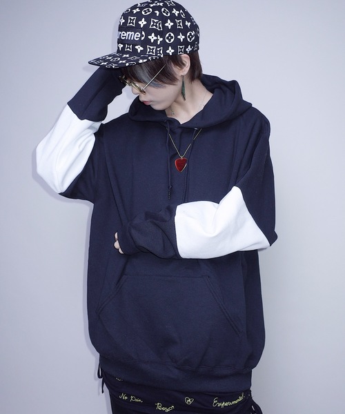 JERZEES（ジャージーズ）の「JERZEES LIMITED PULLOVER HOOD SW F/ ジャージーズリミテッドプルオーバーフードスウェット（パーカー・レディース・ホワイト系その他3/ブラック系その他3/ホワイト系その他/ブラック系その他/ブラック系その他2/ホワイト系その他2・X-LARGE）」の19枚目の写真