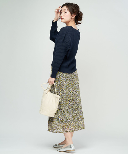 DISCOAT（ディスコート）の「リブカーディガン（カーディガン/ボレロ・レディース・ネイビー/レッド/サックスブルー/グリーン/ブラック系その他/オフホワイト/ライトグレー・ﾌﾘ-）」の8枚目の写真