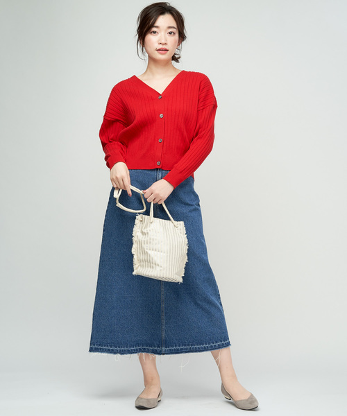 DISCOAT（ディスコート）の「リブカーディガン（カーディガン/ボレロ・レディース・ネイビー/レッド/サックスブルー/グリーン/ブラック系その他/オフホワイト/ライトグレー・ﾌﾘ-）」の15枚目の写真