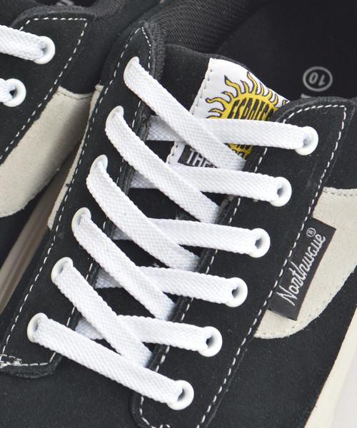 ROOPTOKYO(ループトウキョウ)の「NORTH WAVE/ノースウェーブ ESPRESSO ORIGINAL(スニーカー・メンズ・ネイビー/レッド/ブラック・8/10/9)」の5枚目の写真