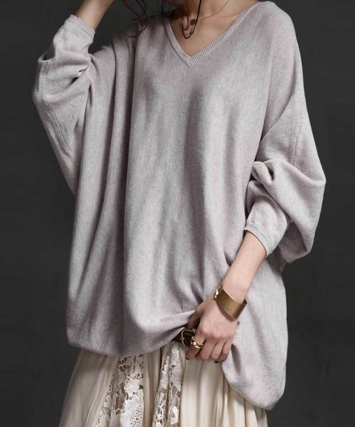 antiqua（アンティカ）の「綿100%コットンワイドニット（ニット/セーター・レディース・ブラック/ベージュ/オフホワイト/杢グレー/パープル系その他/ベージュ系その他/ブラウン系その他2/カーキ/ブルー系その他/ブラウン系その他/グリーン系その他/ピンク系その他/ベージュ系その他2/サックスブルー/ブルー系その他2/ライラック/グリーン・FREE）」の6枚目の写真