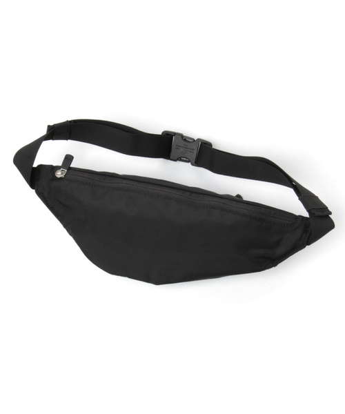 THE NORTH FACE（ザノースフェイス）の「【THE NORTH FACE(ザノースフェイス)】GRANULE（ボディバッグ/ウエストポーチ・レディース・ブラック・FREE）」の2枚目の写真