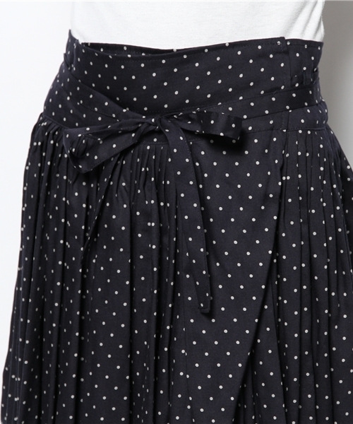 BEAMS BOY（ビームスボーイ）の「○BEAMS BOY / ドット ブルガリアン スカート（スカート・レディース・グリーン系その他/ネイビー・ONE SIZE）」の8枚目の写真