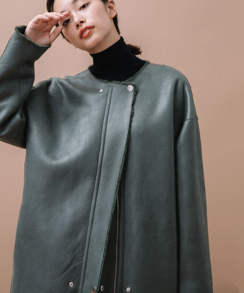 MARECHAL TERRE(マルシャルテル)の「リバーシブルビックシルエットムートンコート(ムートンコート・レディース・ブラック/ブラウン/カーキ/モカ・SMALL/MEDIUM)」の4枚目の写真