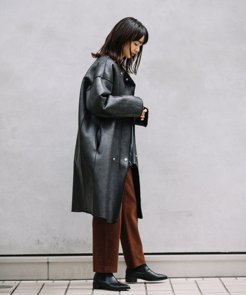 MARECHAL TERRE(マルシャルテル)の「リバーシブルビックシルエットムートンコート(ムートンコート・レディース・ブラック/ブラウン/カーキ/モカ・SMALL/MEDIUM)」の16枚目の写真