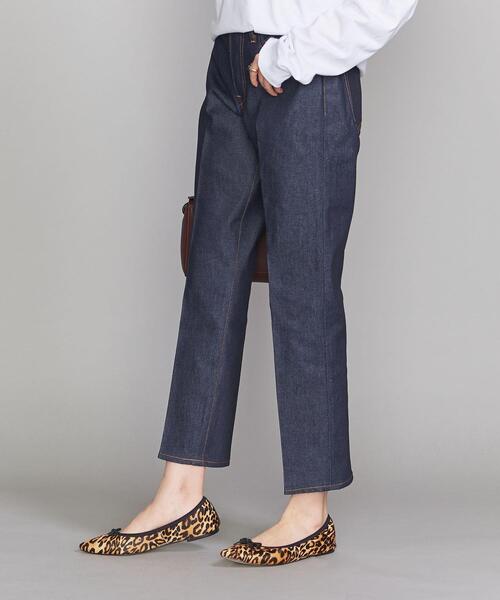 BEAUTY&YOUTH UNITED ARROWS（ビューティーアンドユースユナイテッドアローズ）の「BY スリムストレートデニムパンツ（デニムパンツ・レディース・ブラック/コバルトブルー/その他1/オフホワイト・LARGE/MEDIUM/SMALL）」の4枚目の写真
