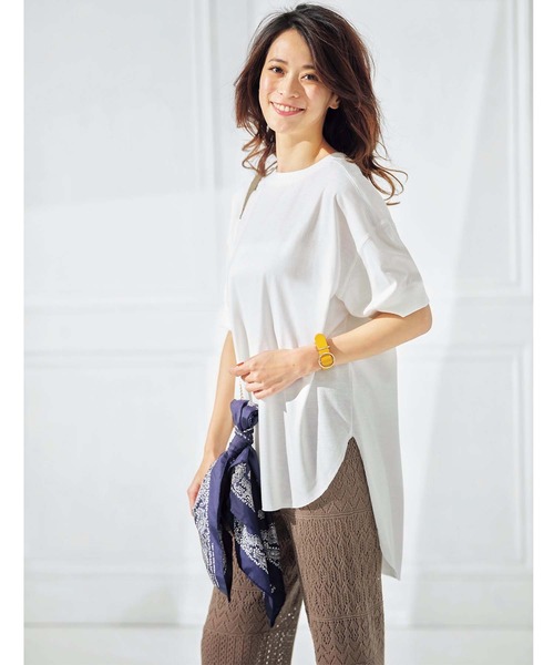 GeeRA（ジーラ）の「バックヘンリーネックチュニック（Tシャツ/カットソー・レディース・ホワイト/ブラック/ベージュ・SMALL/MEDIUM/LARGE/X-LARGE/XX-LARGE）」の8枚目の写真