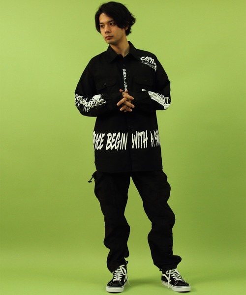 ８(eight)（エイト）の「デコレーション ビッグシャツ オーバー ビッグシルエット（シャツ/ブラウス・メンズ・ブラック/ベージュ/オリーブ/ブルー・FREE）」の5枚目の写真