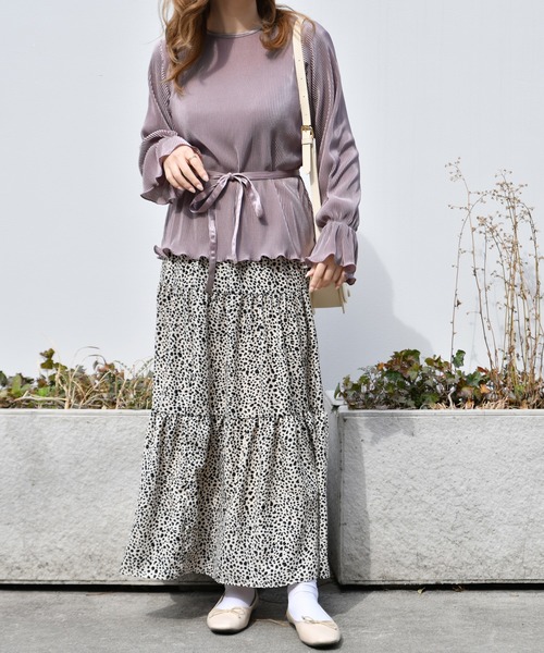 PairPair（ペアペア）の「プリーツキャンディスリーブブラウス（シャツ/ブラウス・レディース・ベージュ/ラベンダー・FREE）」の5枚目の写真