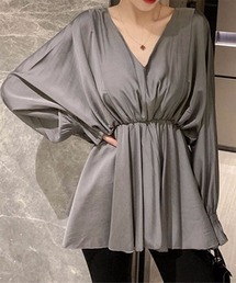 ウエストゴム　Vネック　ロングシャツ