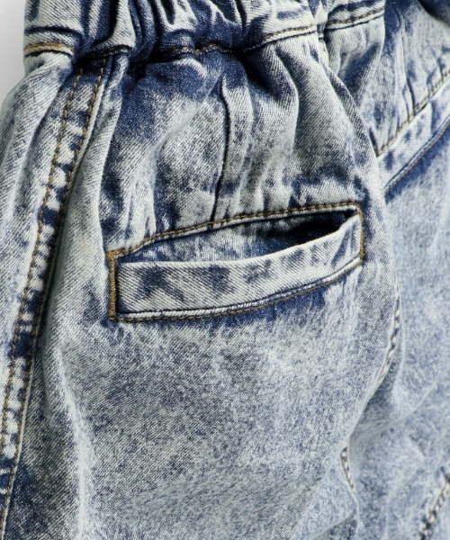 RADCHAP（ラッドチャップ）の「ケミカルデニムジョガーパンツ（デニムパンツ・キッズ・ブラック/サックスブルー・90cm/110cm/100cm/120cm/130cm/140cm）」の16枚目の写真