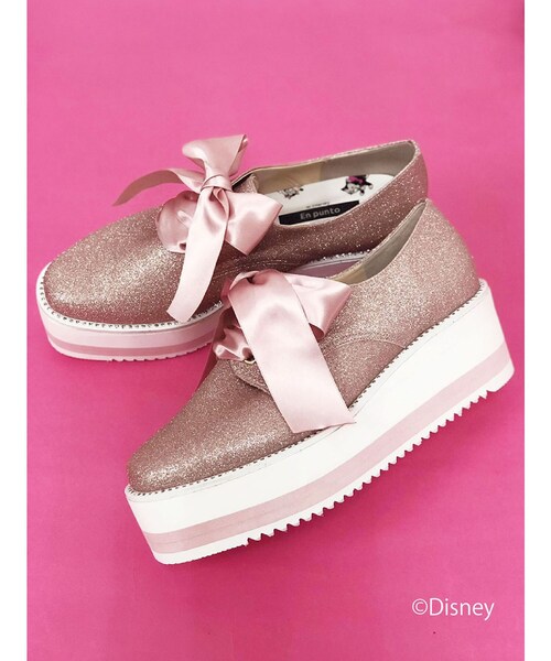 En Punto(エンプント)の「サテンリボンオックスフォードシューズ(パンプス・レディース・ブラック系1/ピンク系9・LL/S/L)」の4枚目の写真