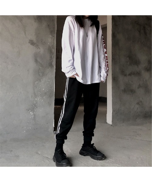 DEVICE(デバイス)の「袖プリント ロンT 長袖 クルーネック ロングスリーブ プリントT Tシャツ(Tシャツ/カットソー・レディース・ホワイト/ブラック・FREE)」の16枚目の写真