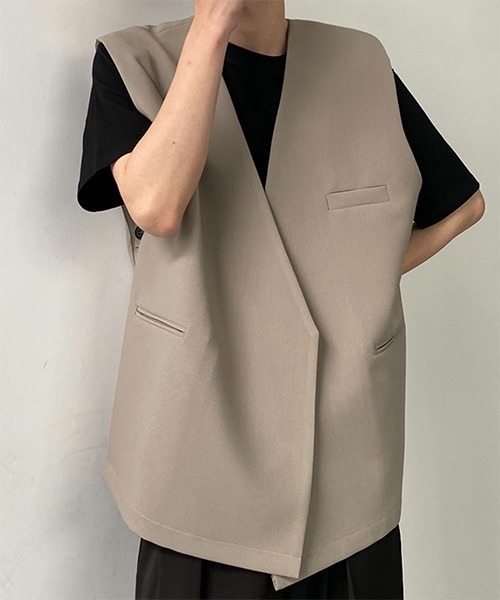 WESTBOY(ウエストボーイ)の「【COLN】Square Cut No-Collar Gillet Vest(ベスト・メンズ・ベージュ・L/XL)」の9枚目の写真