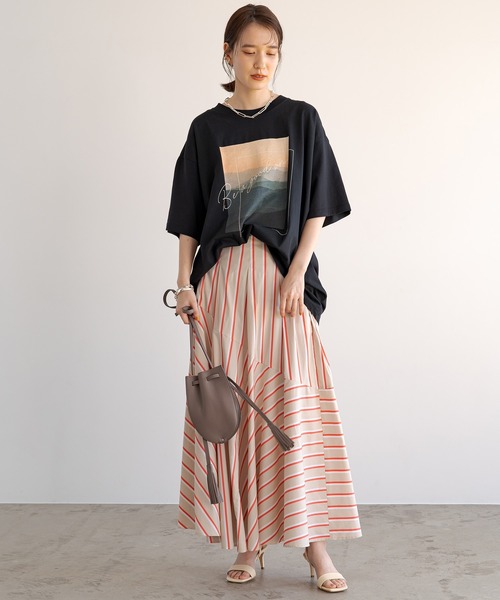LOUNGEDRESS（ラウンジドレス）の「2XLフォトT（Tシャツ