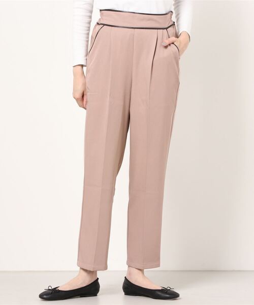 Toyome（トヨミー）の「パイピングテーパードパンツ（スラックス・レディース・ベージュ/ピンク/ブラウン・FREE）」の3枚目の写真