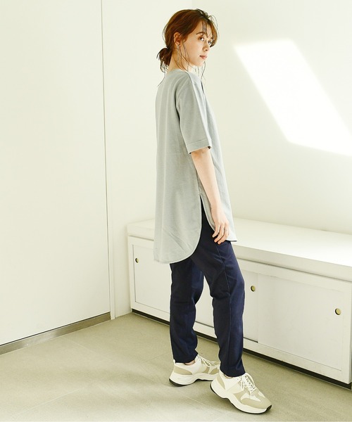 KANGOL EXTRA COMFORT（カンゴールエクストラコンフォート）の「ラウンドヘム　Kロゴワッペン半袖Tシャツ（Tシャツ/カットソー・レディース・チャコールグレー/ブルーグレー/オフホワイト/ベージュ・LL/M/L）」の11枚目の写真