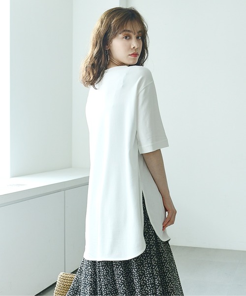KANGOL EXTRA COMFORT（カンゴールエクストラコンフォート）の「ラウンドヘム　Kロゴワッペン半袖Tシャツ（Tシャツ/カットソー・レディース・チャコールグレー/ブルーグレー/オフホワイト/ベージュ・LL/M/L）」の10枚目の写真
