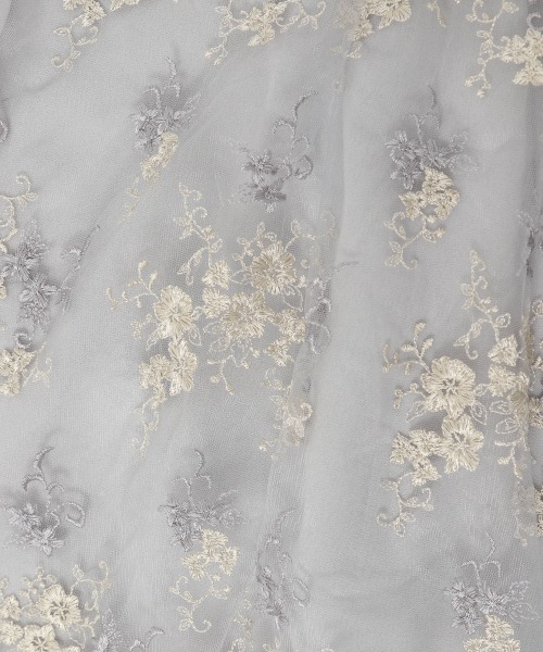 mysty woman（ミスティウーマン）の「ふんわり フローラル刺繍5分袖ブラウス 942708（シャツ/ブラウス・レディース・オフホワイト/グレー/ベージュ/ライトグリーン/イエロー/ブラック・FREE）」の20枚目の写真