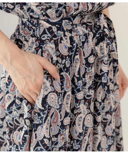 PREFERIR（プレフェリール）の「ペイズリー エスニック 半袖 ワンピース（ワンピース・レディース・オフホワイト/ネイビー/ベージュ・LARGE/MEDIUM/SMALL）」の17枚目の写真