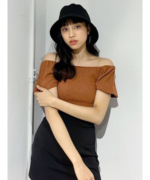 EMODA（エモダ）の「シャーリングミニマルパフトップ（Tシャツ/カットソー・レディース・ホワイト/ブラック/オレンジ/ブルー・FREE）」の7枚目の写真