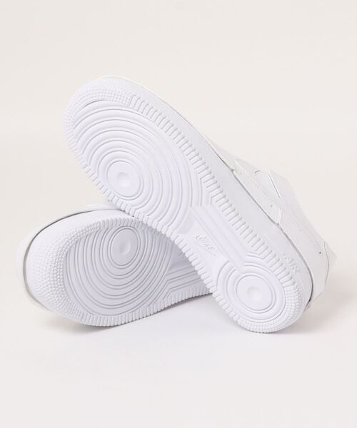 NIKE（ナイキ）の「NIKE AF1/1 - CV1758-100（スニーカー・レディース・ホワイト・24.5㎝/24㎝/23㎝/23.5㎝）」の3枚目の写真