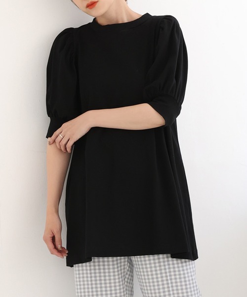 one after another NICE CLAUP（ワンアフターアナザーナイスクラップ）の「【ZOZOTOWN限定】プチプラパフスリーブチュニック（Tシャツ/カットソー・レディース・オフホワイト/ブラック/ピンク/サックスブルー・FREE）」の3枚目の写真