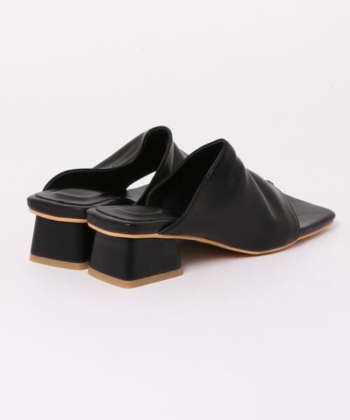 SANSeLF(サンセルフ)の「【SANSeLF】square open toe mule sans10s1(サンダル・レディース・ホワイト/ブラック/イエロー・40/38/39/35/36/37)」の9枚目の写真