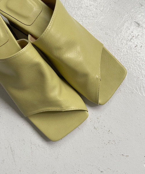 SANSeLF(サンセルフ)の「【SANSeLF】square open toe mule sans10s1(サンダル・レディース・ホワイト/ブラック/イエロー・40/38/39/35/36/37)」の17枚目の写真