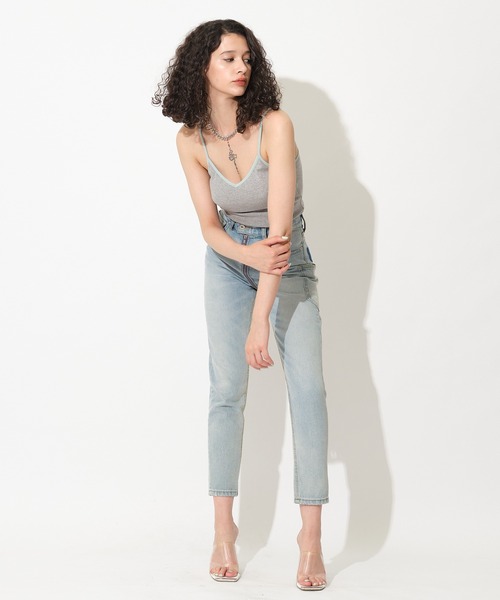 SPIRALGIRL(スパイラルガール)の「パット付きパイピングキャミソール(キャミソール・レディース・ブラック/グレー/オフホワイト・FREE)」の6枚目の写真