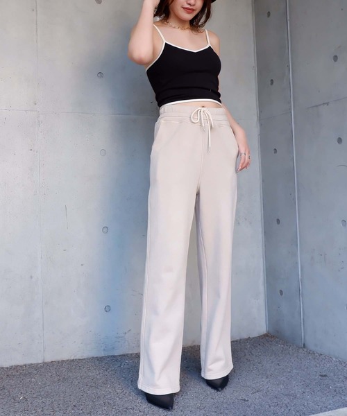 SPIRALGIRL(スパイラルガール)の「パット付きパイピングキャミソール(キャミソール・レディース・ブラック/グレー/オフホワイト・FREE)」の5枚目の写真