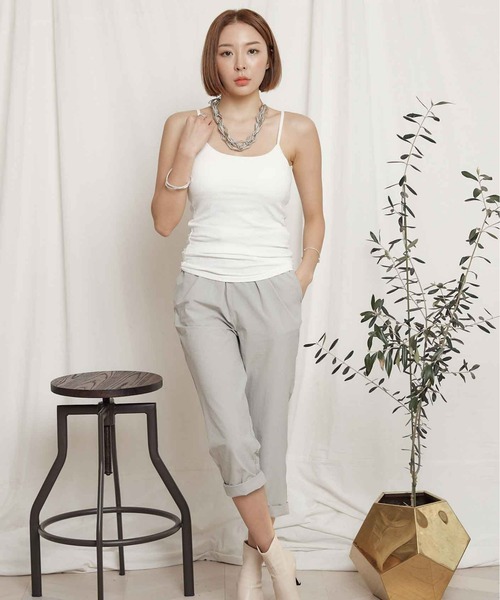 Chaco closet（チャコ クローゼット）の「リブ バックオープン カップ付きインナーレスキャミ（キャミソール・レディース・ホワイト/ブラック/ベージュ/グレー・FREE）」の15枚目の写真