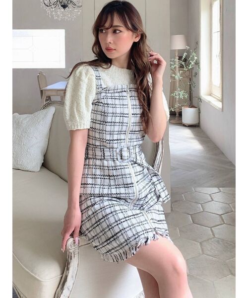 RESEXXY（リゼクシー）の「ブークレニットトップス（ニット/セーター・レディース・ホワイト/ブラック/ベージュ・FREE）」の9枚目の写真