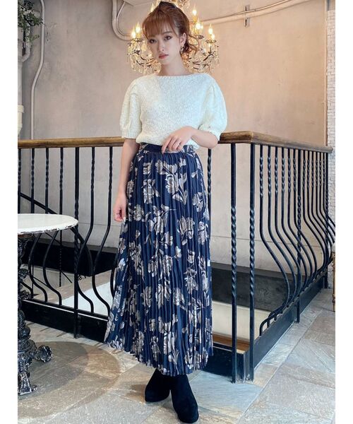 RESEXXY（リゼクシー）の「ブークレニットトップス（ニット/セーター・レディース・ホワイト/ブラック/ベージュ・FREE）」の21枚目の写真